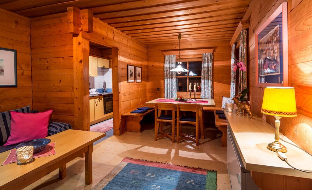 Chalets Ebner Eben Im Pongau Exteriör bild